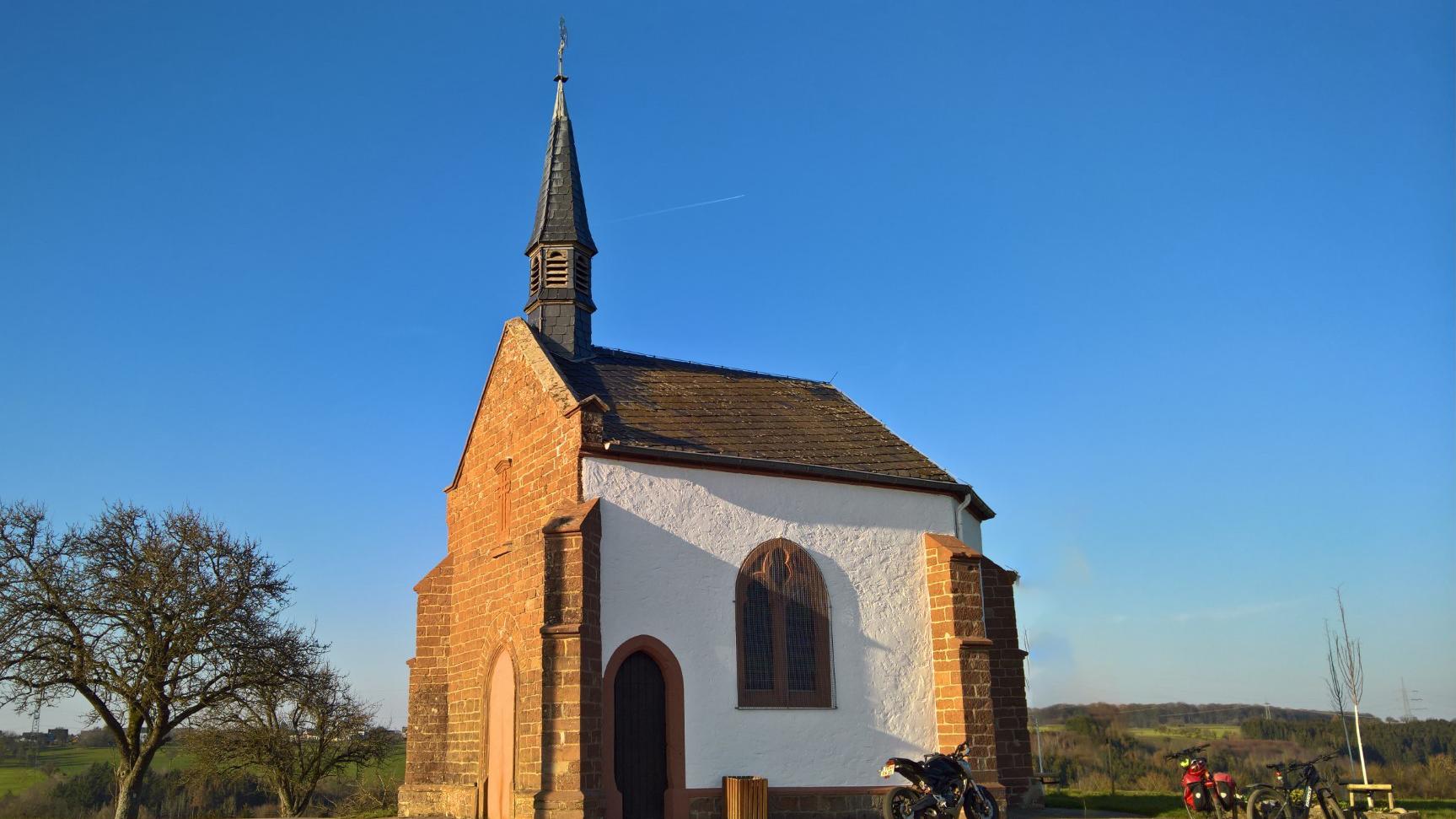 Kreuzkapelle außen